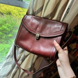 Vintage Etienne Aigner Red Leather Shoulder/Crossbody Bag – Classic 90s